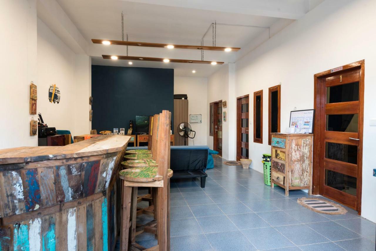 Charlies Shack Lombok Apartment Kuta  Exterior photo